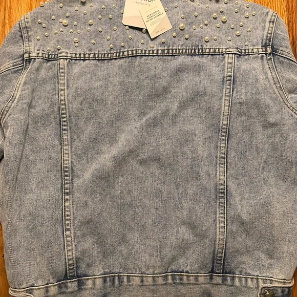 Women's Denim Jacket with Pearl Accents - Picture 4 of 5